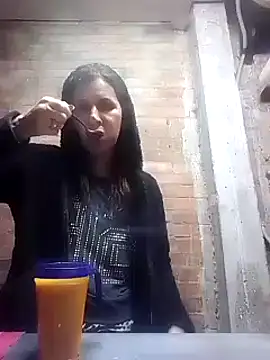 Cameron puppy online show from March 12, 2:41 am