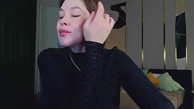 katy  moonj online show from October 23, 1:05 am