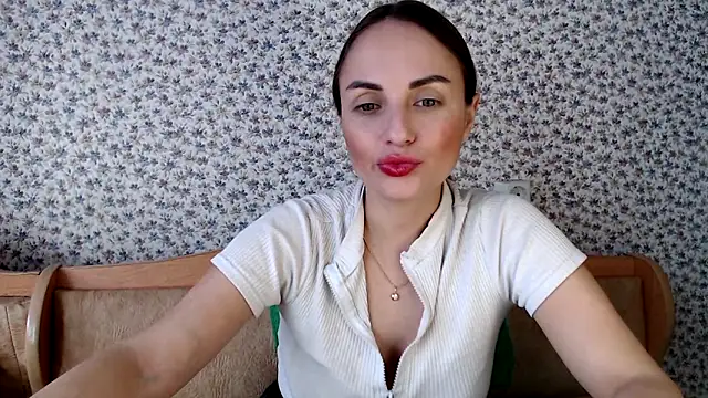 Tinadream20 online show from September 25, 9:13 am