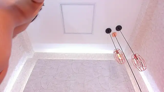 aprilalen online show from March 22, 1:19 pm