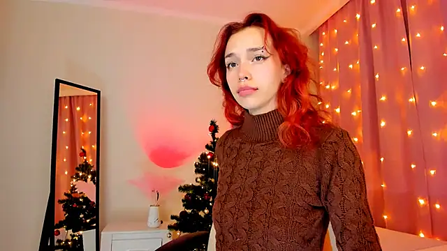 LeylaNoiry online show from December 25, 9:00 pm