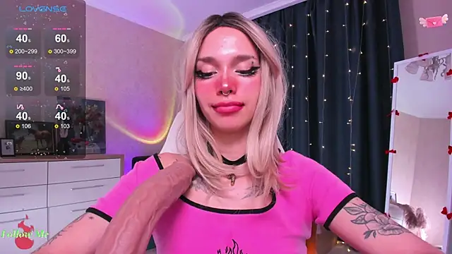 LeylaNoiry online show from March 16, 9:26 pm