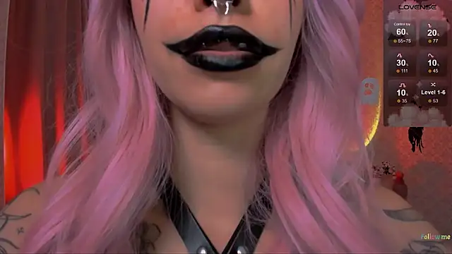 LeylaNoiry online show from October 25, 1:51 pm