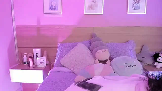 Snapshot of Sachi_Meow chatting on February 15, 8:33 am Sachi Meow online show from February 15, 8:33 am