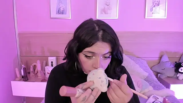 Snapshot of Sachi_Meow chatting on February 28, 3:04 pm Sachi Meow online show from February 28, 3:04 pm