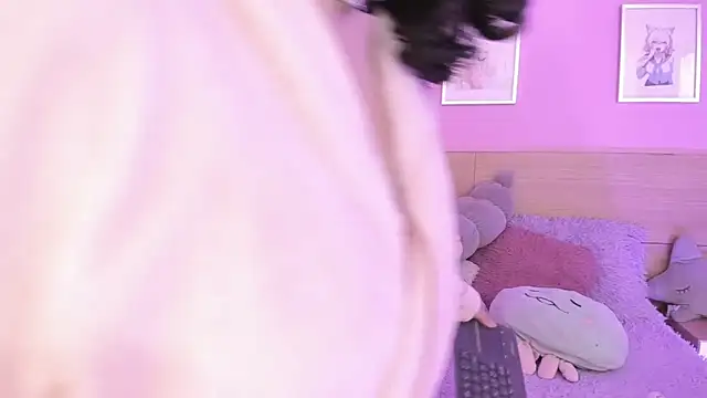 Snapshot of Sachi_Meow chatting on March 19, 6:44 pm Sachi Meow online show from March 19, 6:44 pm