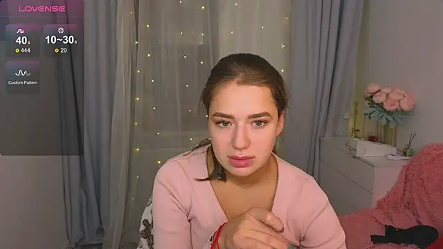 LovelyJessie online show from March 14, 1:57 pm