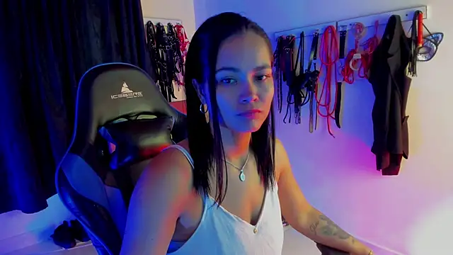 scarlet-kennedy98 online show from September 12, 9:15 pm