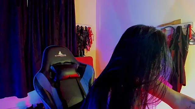 scarlet-kennedy98 online show from September 16, 9:27 pm