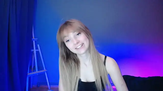 LuciaYoung online show from March 6, 10:36 pm