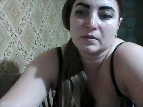 Snapshot of Elizabeth_Meow chatting on November 12, 6:52 pm Elizabeth Meow online show from November 12, 6:52 pm