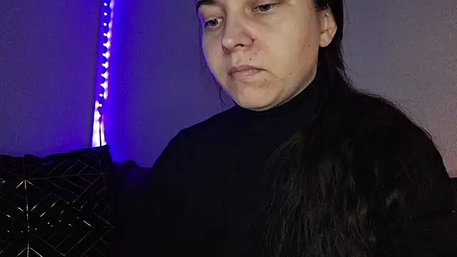 Cyndee Winter online show from December 17, 3:06 pm