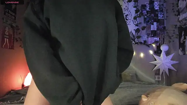 Anisawithlove online show from February 18, 12:39 pm