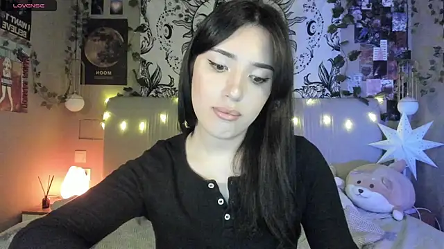 Anisawithlove online show from March 8, 8:25 pm