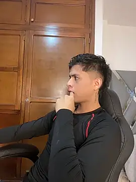 Niicky1  online show from March 6, 4:49 pm