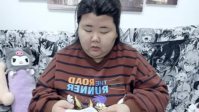 Snapshot of Nadine_asian chatting on December 13, 8:41 am Nadine asian online show from December 13, 8:41 am