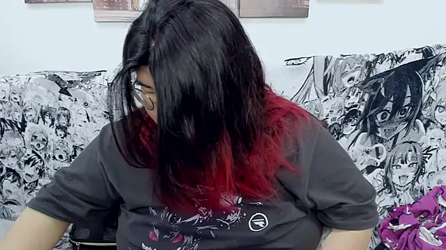 Snapshot of Nadine_asian chatting on December 27, 9:17 am Nadine asian online show from December 27, 9:17 am