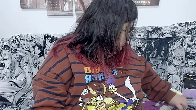 Snapshot of Nadine_asian chatting on January 7, 3:14 am Nadine asian online show from January 7, 3:14 am