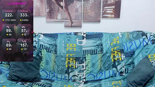 Snapshot of Nadine_asian chatting on October 9, 3:15 am Nadine asian online show from October 9, 3:15 am