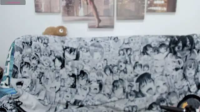 Snapshot of Nadine_asian chatting on December 5, 8:12 am Nadine asian online show from December 5, 8:12 am