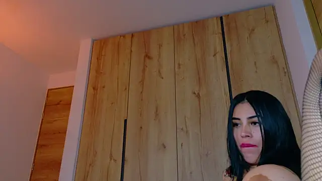 Sofhia cruz online show from January 5, 1:56 am