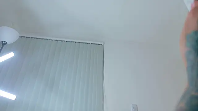 Sofhia cruz online show from January 19, 5:26 am