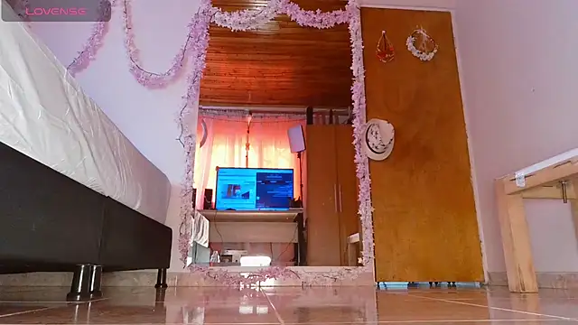 Sahory   online show from January 28, 7:42 pm