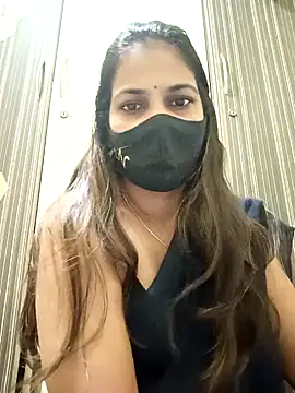 indianliza online show from December 15, 1:02 am