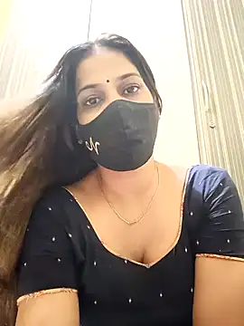 indianliza online show from January 17, 1:03 pm