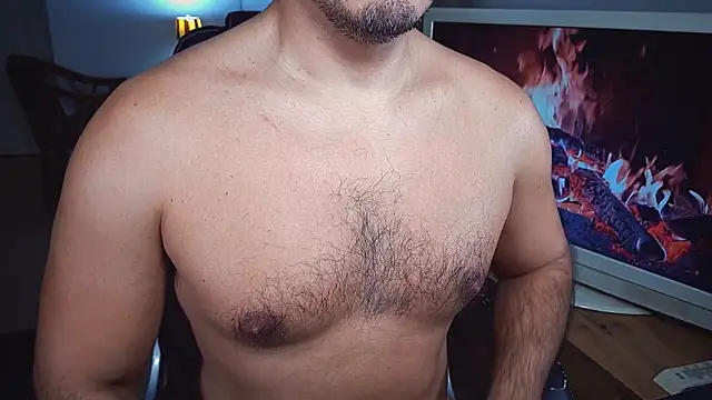 officeman7 online show from December 29, 8:48 pm