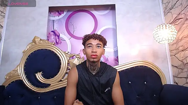 sexy blacks  online show from January 23, 11:26 am