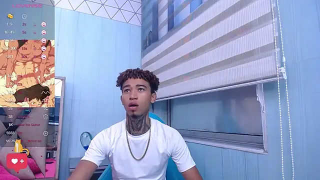 sexy blacks  online show from March 19, 11:28 am