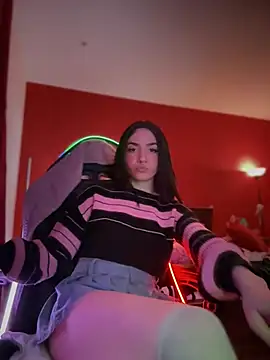 ShannonShanny online show from February 9, 5:43 pm