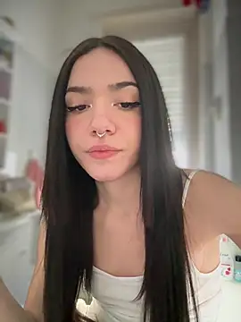 ShannonShanny online show from March 6, 11:36 am