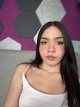 ShannonShanny online show from March 16, 11:38 am