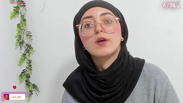 aysel elid online show from February 23, 8:44 pm