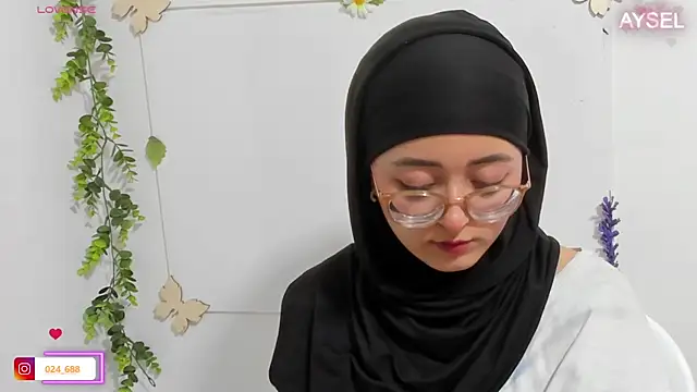 aysel elid online show from March 19, 11:25 pm