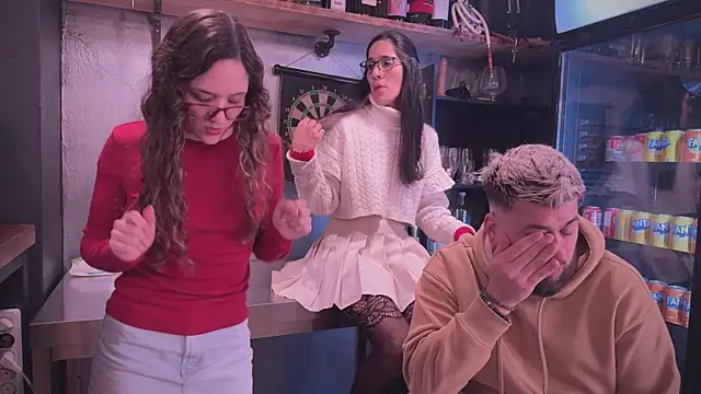 barfantasy online show from February 10, 7:49 pm