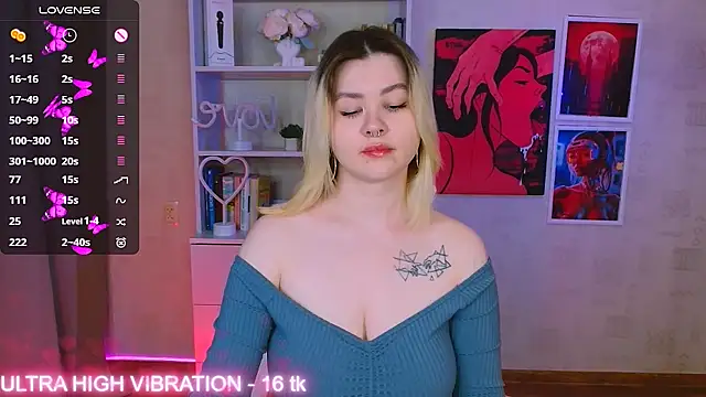 cutie mili online show from February 15, 5:09 am