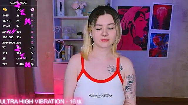 cutie mili online show from February 18, 9:43 am