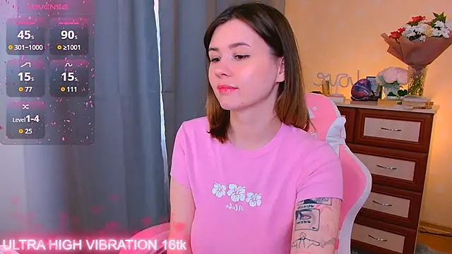 cutie mili online show from October 12, 6:12 am