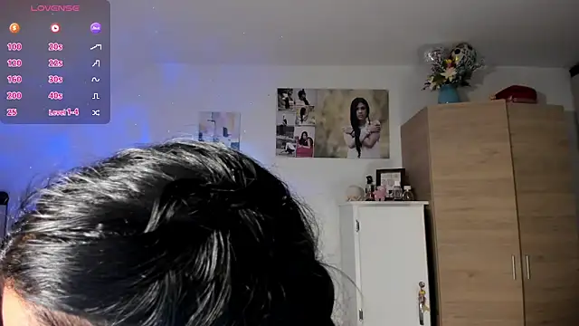 VeronikaOlsen online show from November 12, 12:33 am