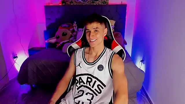 thomklein online show from December 7, 7:21 pm