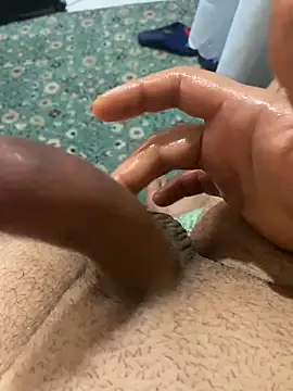 azginnn35 online show from October 7, 9:06 am