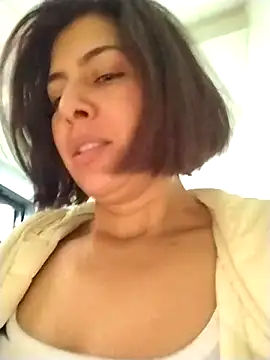 scarlett moore online show from March 14, 9:32 pm