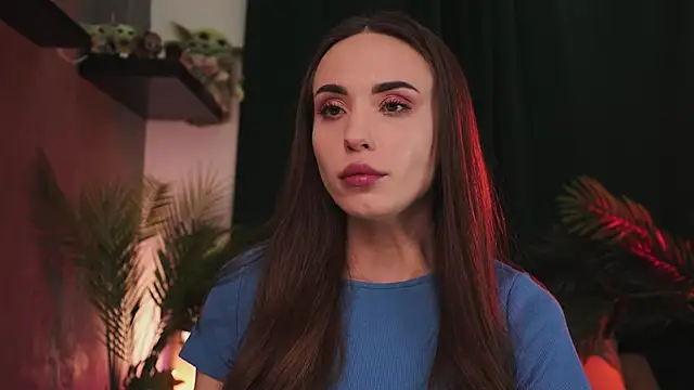 Snapshot of BabyYoda- chatting on December 1, 4:29 pm BabyYoda- online show from December 1, 4:29 pm