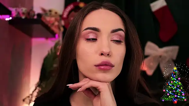 Snapshot of BabyYoda- chatting on December 21, 8:43 pm BabyYoda- online show from December 21, 8:43 pm