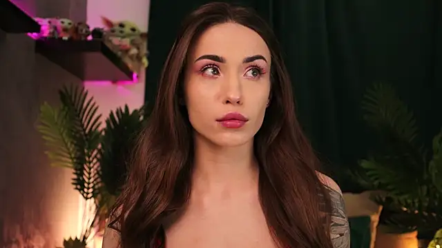 Snapshot of BabyYoda- chatting on January 6, 10:46 am BabyYoda- online show from January 6, 10:46 am