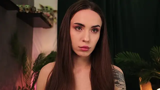 Snapshot of BabyYoda- chatting on January 18, 12:57 am BabyYoda- online show from January 18, 12:57 am