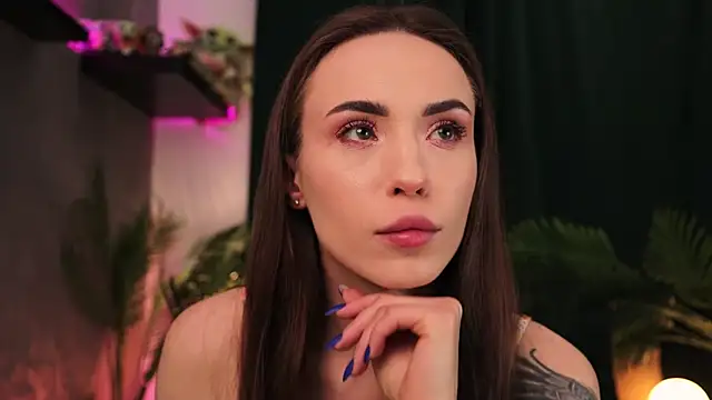 Snapshot of BabyYoda- chatting on January 23, 10:22 am BabyYoda- online show from January 23, 10:22 am